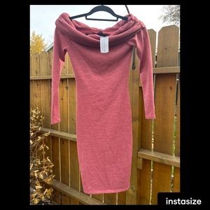NWT mauve Windsor sweater dress. size small